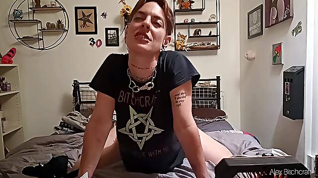 Dieser Sex toy wird dich homosexual machen!